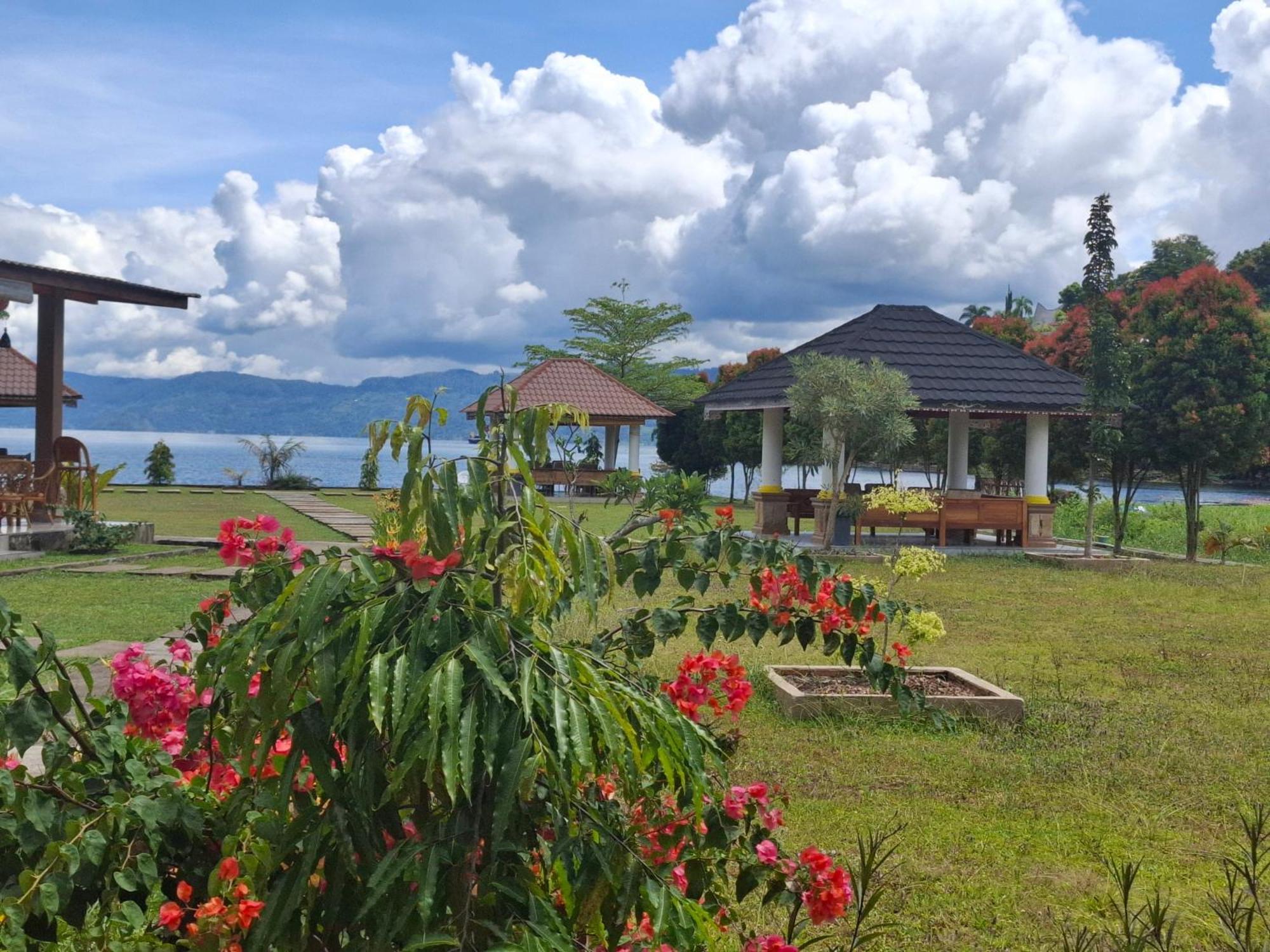 Juma Cottages Tuk Tuk Dış mekan fotoğraf